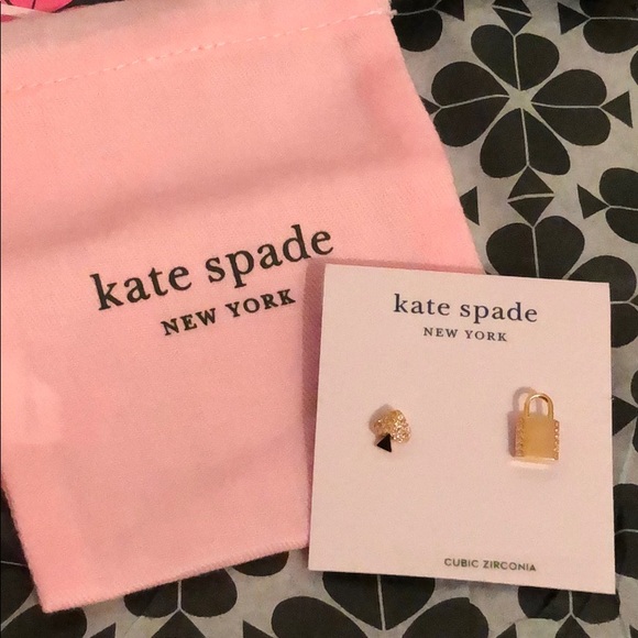 NWT Kate Spade Lock Spade stud earrings - Picture 6 of 9